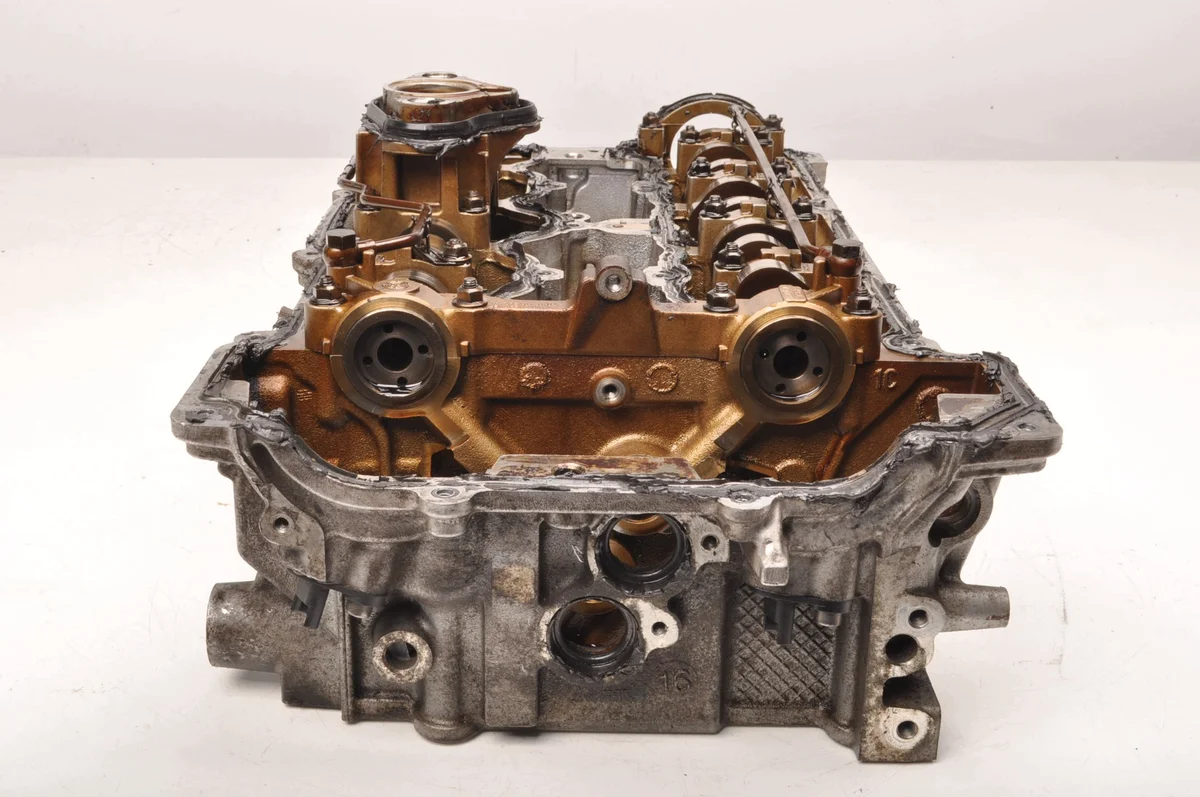 BMW E81 E87 E90 E91 E92 Sylinterinkansi N43B16A image 9
