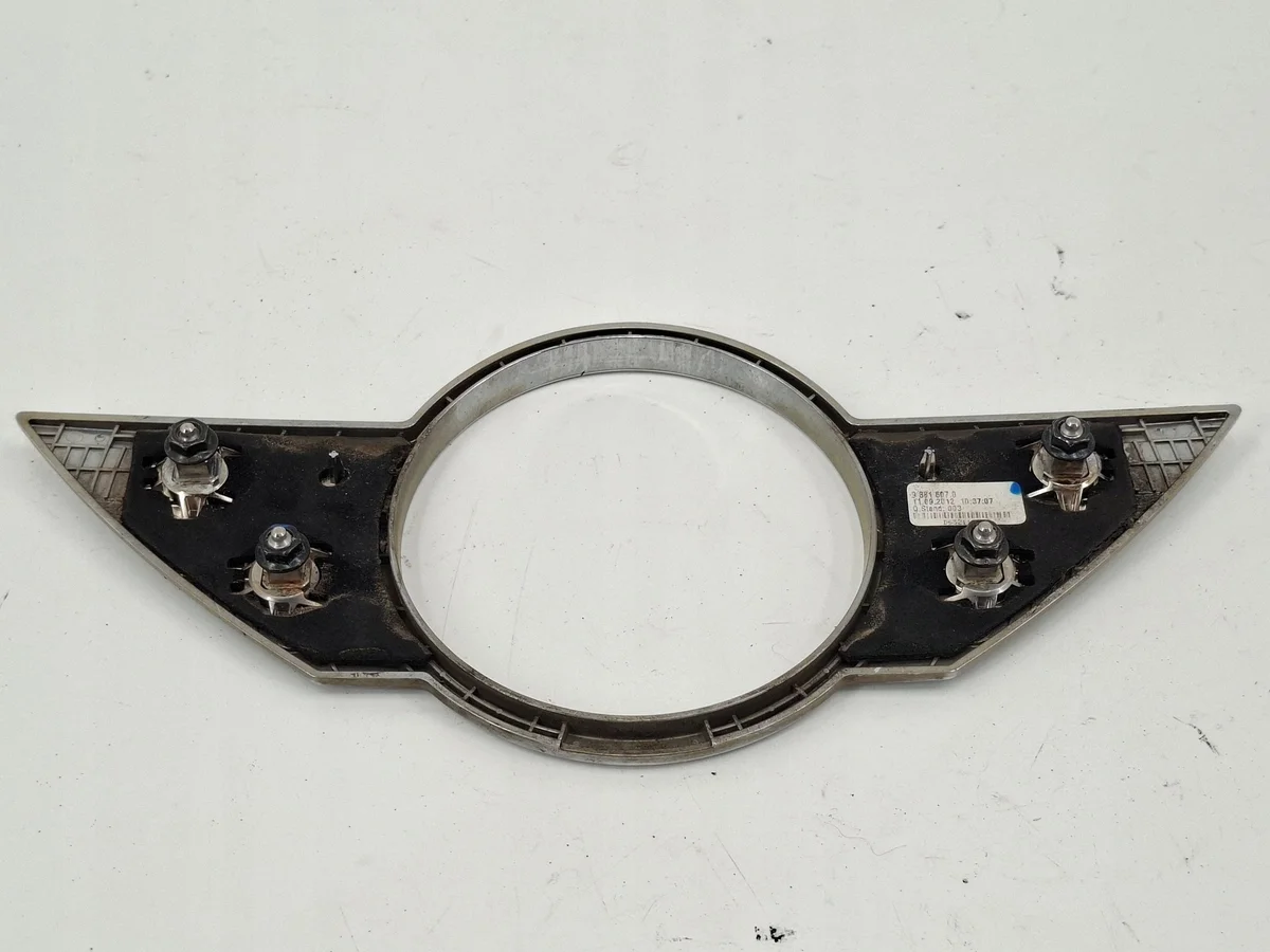 Mini Cooper Countryman R60 Emblem 9881607 image 4