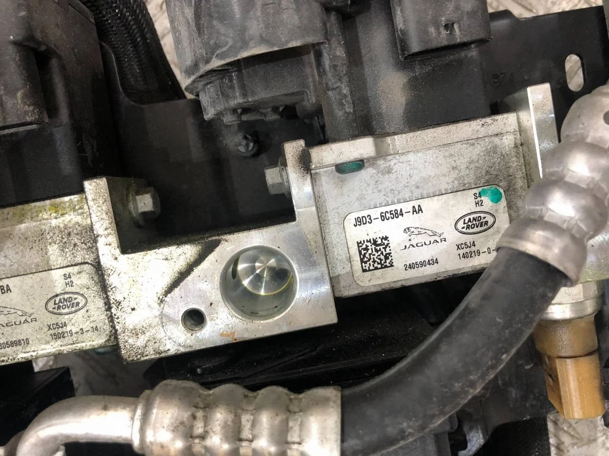 Jaguar I-PACE X590 Engine Cooling System image 7