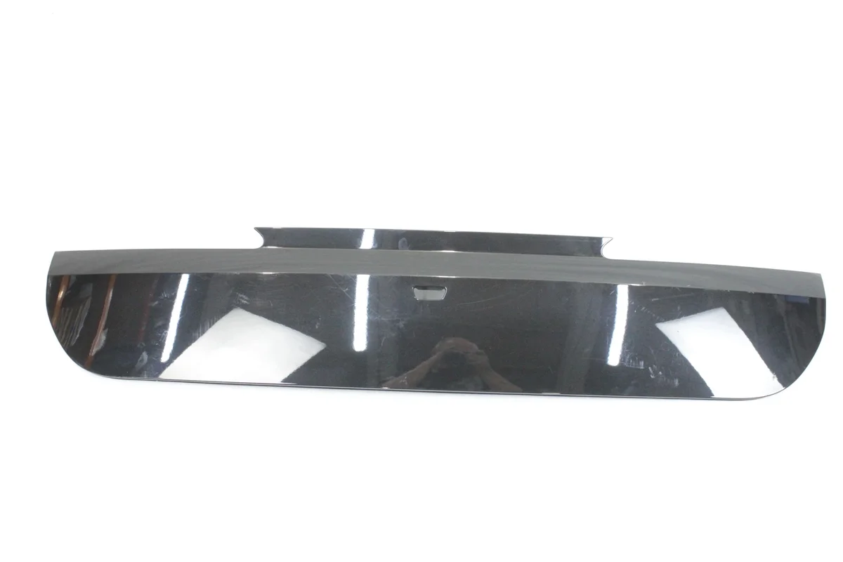 Zierleiste Heckklappe BMW G70 475 Black Sapphire