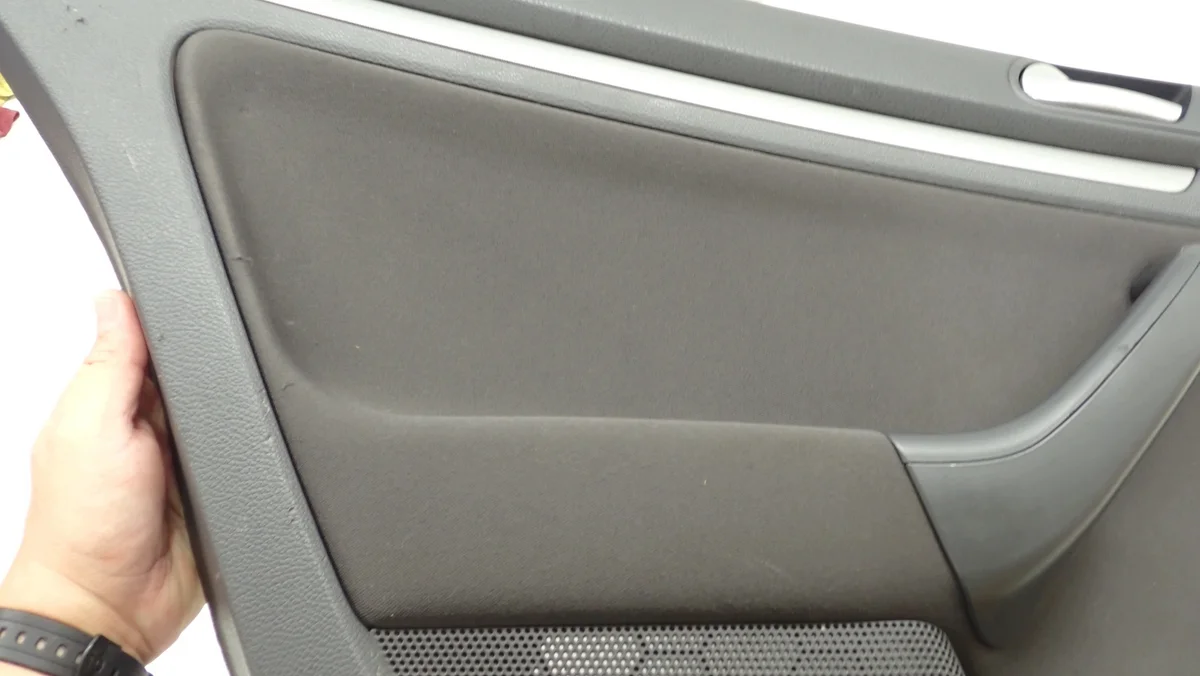 Deurpaneel links achter VW Golf V Kombi image 9