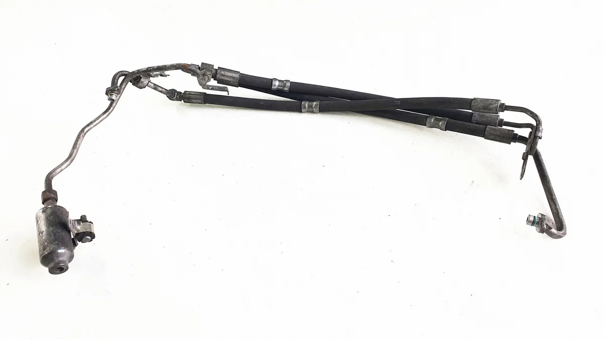 BMW 5 GT F07 550i 4.4 N63 Lenkhilfe Schlauch image 3