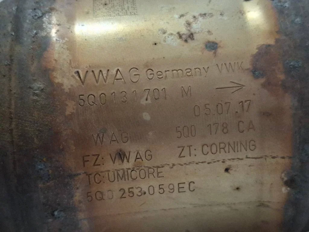 Catalyseur/DPF VW Golf VII 1.4 TSI 5Q0131701M image 7