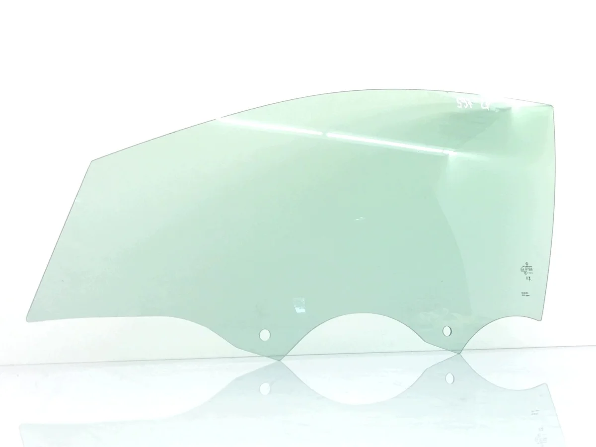 Cristal Puerta Izq. Del. VW Golf VIII MK8 5D