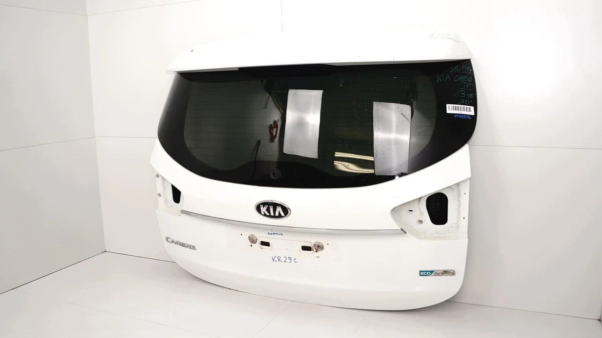 Portón Kia Carens IV 2013-2016 Usado image 4