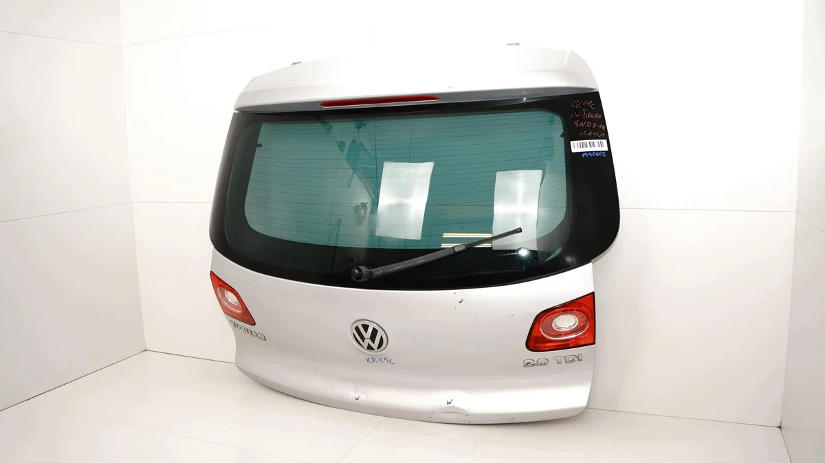 Heckklappe VW Tiguan 5N 07-11 LA7W gebraucht image 4