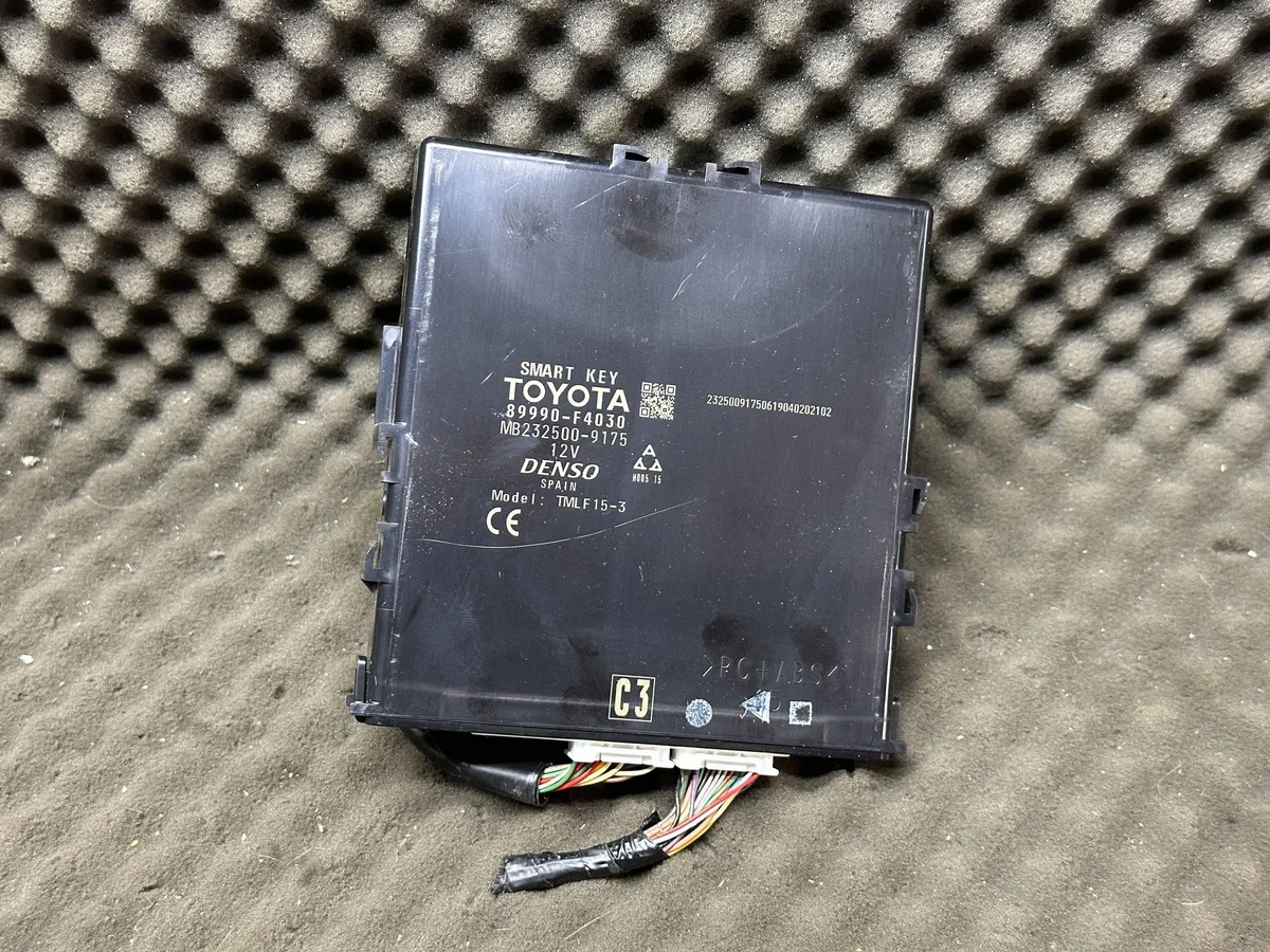 Módulo Keyless Toyota C-HR I 89990F4030