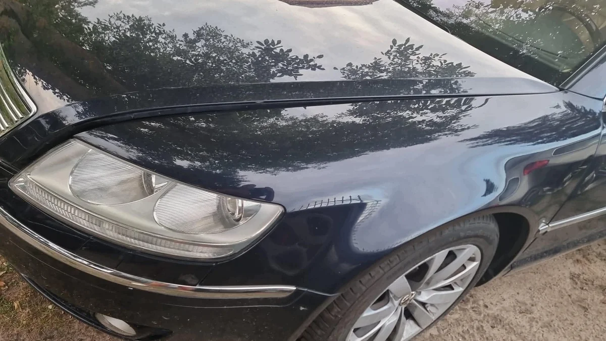 Framskärm Vänster VW Phaeton 02-10 Granat