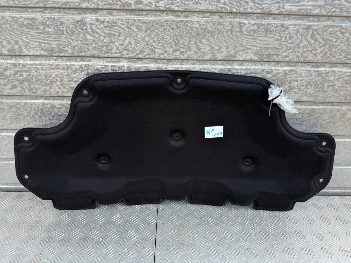 BMW X1 U11 Hood Insulation Pins Used