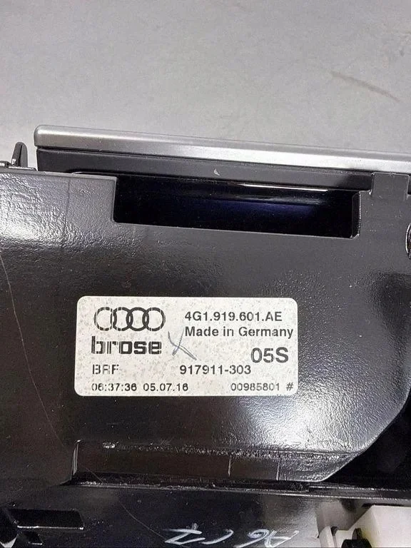 Used Navigation Screen Audi A7 Sportback 4G1919601AE image 8