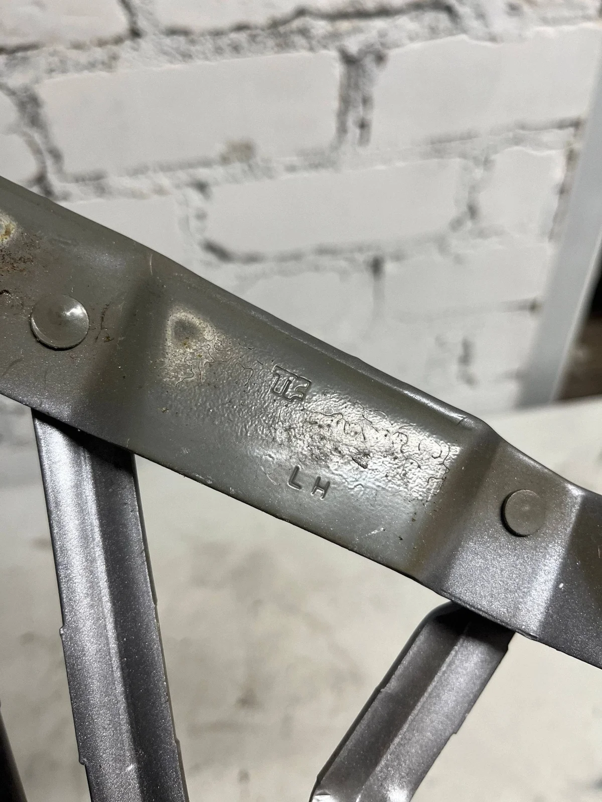 2015 Dodge Challenger Trunk Hinge - Left image 5