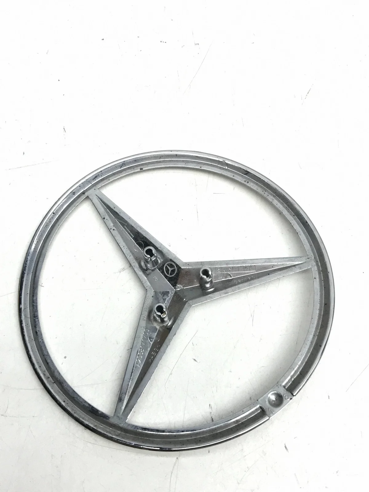 Écusson Étoile Mercedes Classe C A2068171700 image 4