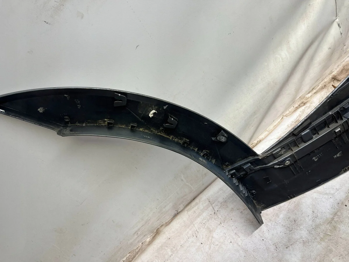 Moldura Puerta Trasera Izquierda Hyundai Ioniq 5 image 7