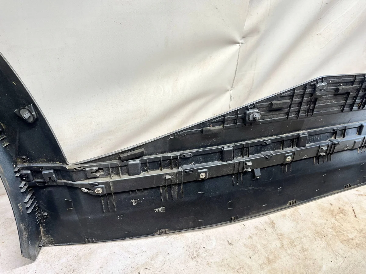 Moldura Puerta Trasera Izquierda Hyundai Ioniq 5 image 8