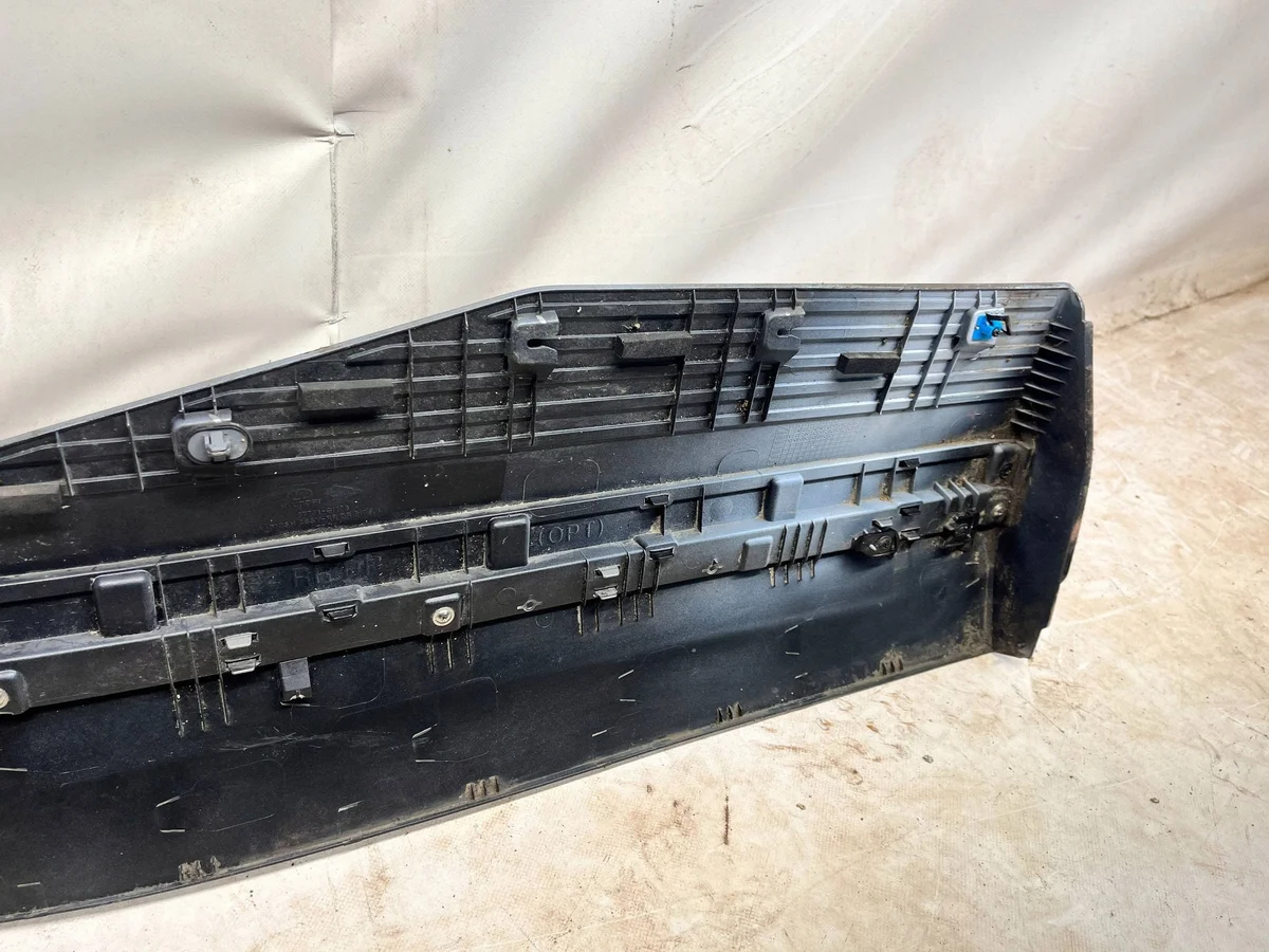 Moldura Puerta Trasera Izquierda Hyundai Ioniq 5 image 9