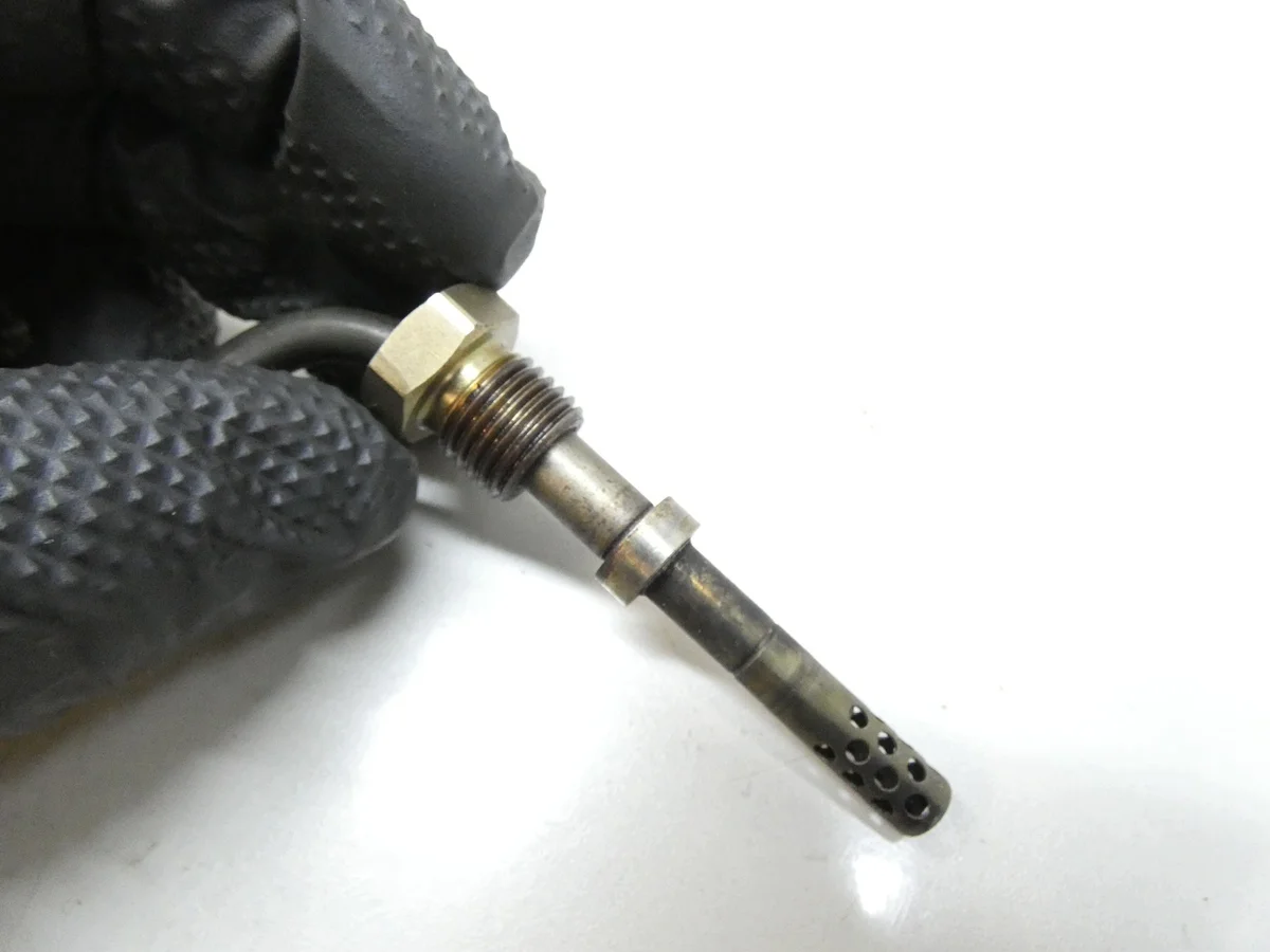 Pakokaasuanturi VW Passat B6 2.0 TDI 03G906088 image 3