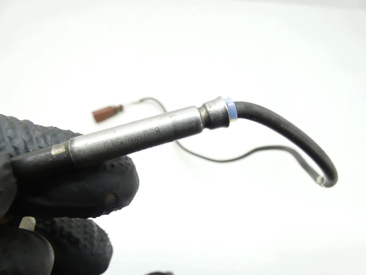 Pakokaasuanturi VW Passat B6 2.0 TDI 03G906088 image 10