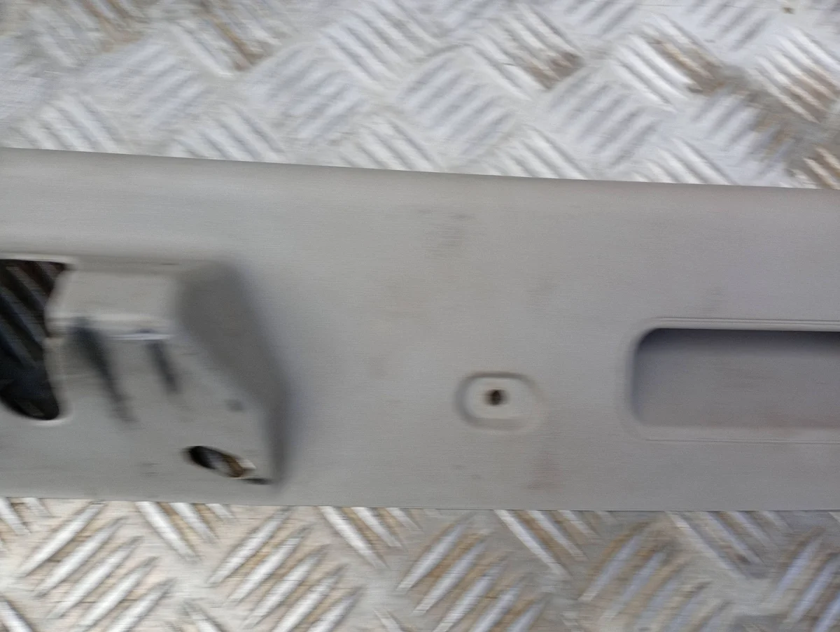 Mercedes E W211 Trunk Lid Trim A2117470187 image 5