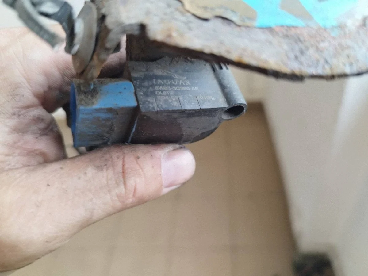 Sensor Nivelamento Dianteiro Jaguar XF 8W83-3C280-AE image 5
