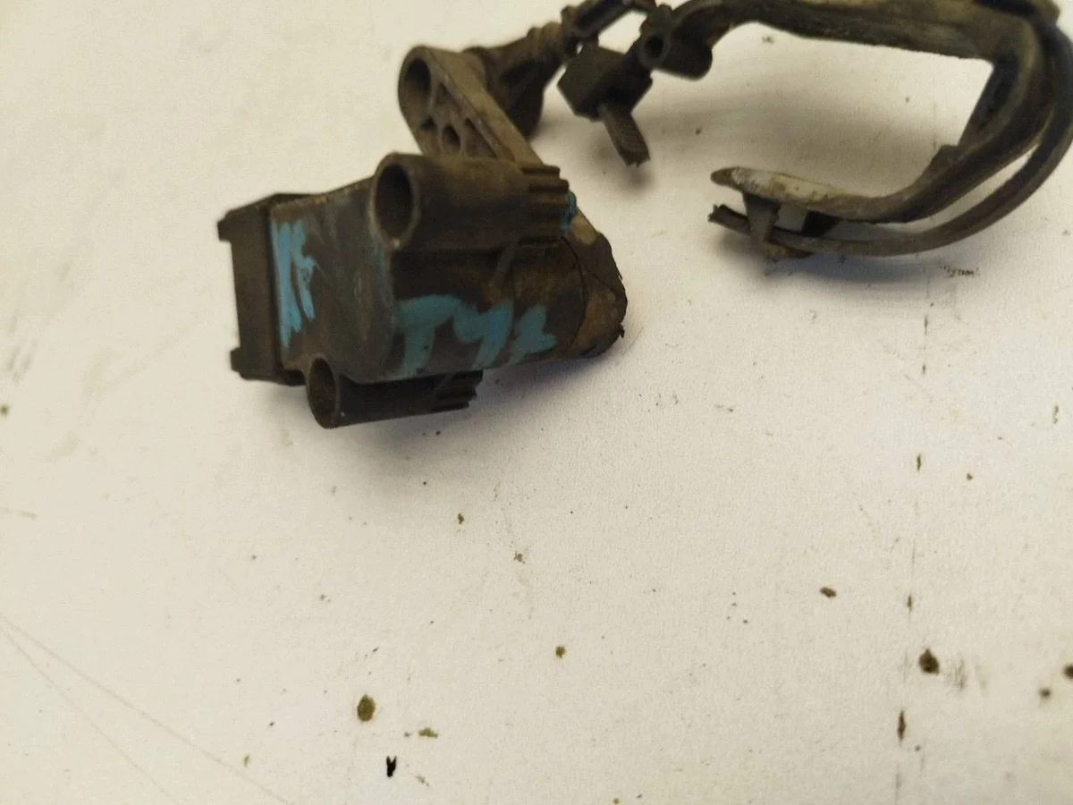 Rear Leveling Sensor 8W83-3C280-BE Jaguar XF image 3