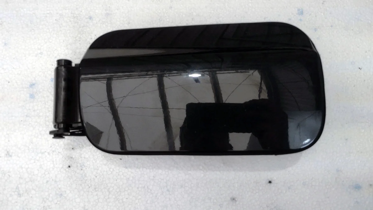 BMW 5 F10 F11 Fuel Flap 3.0d Diesel