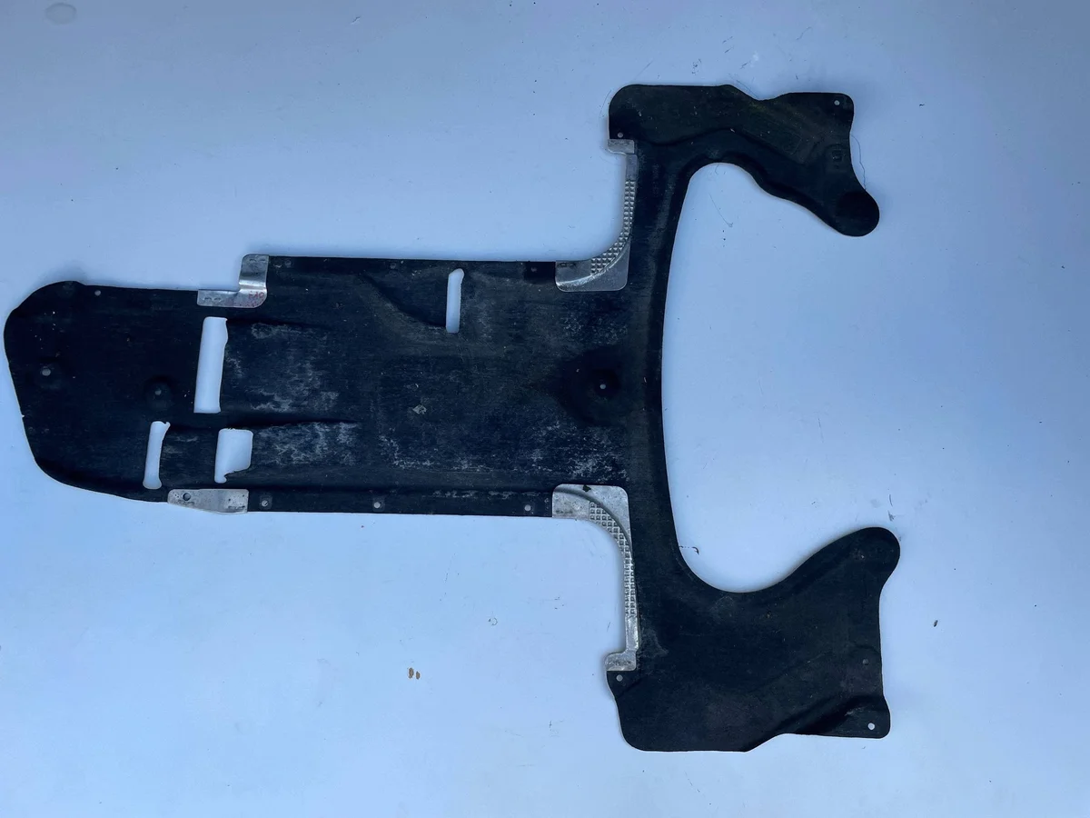 Placa Bajo Caja Cambios BMW Serie 5 F10 F11