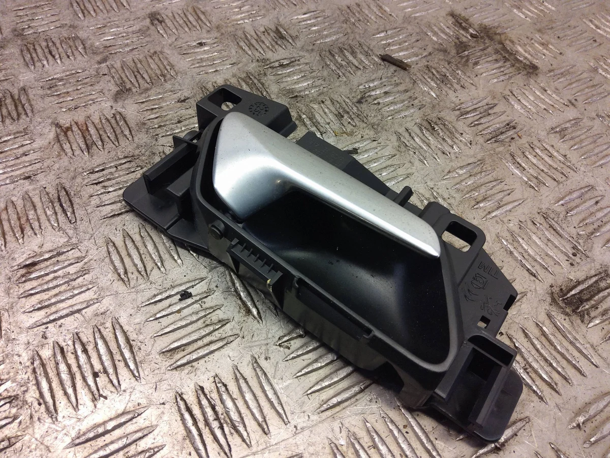Innerdörrhandtag Opel Corsa F Höger Bak image 3