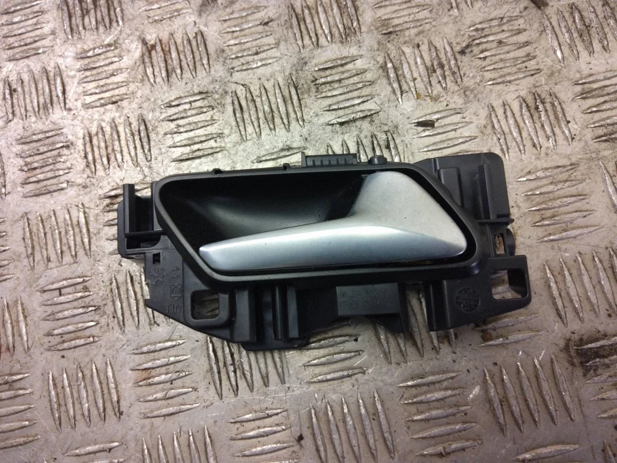 Innerdörrhandtag Opel Corsa F Höger Bak image 8