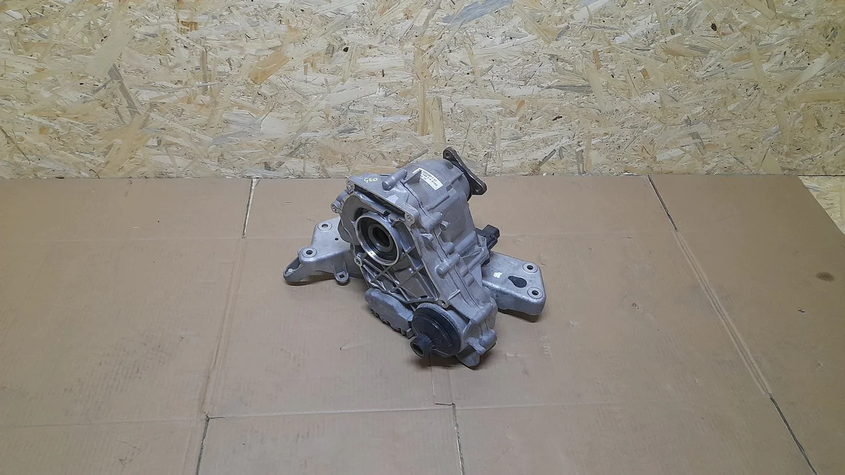 Riduttore Cambio BMW G60 G61 G70 X-Drive 5B330F2
