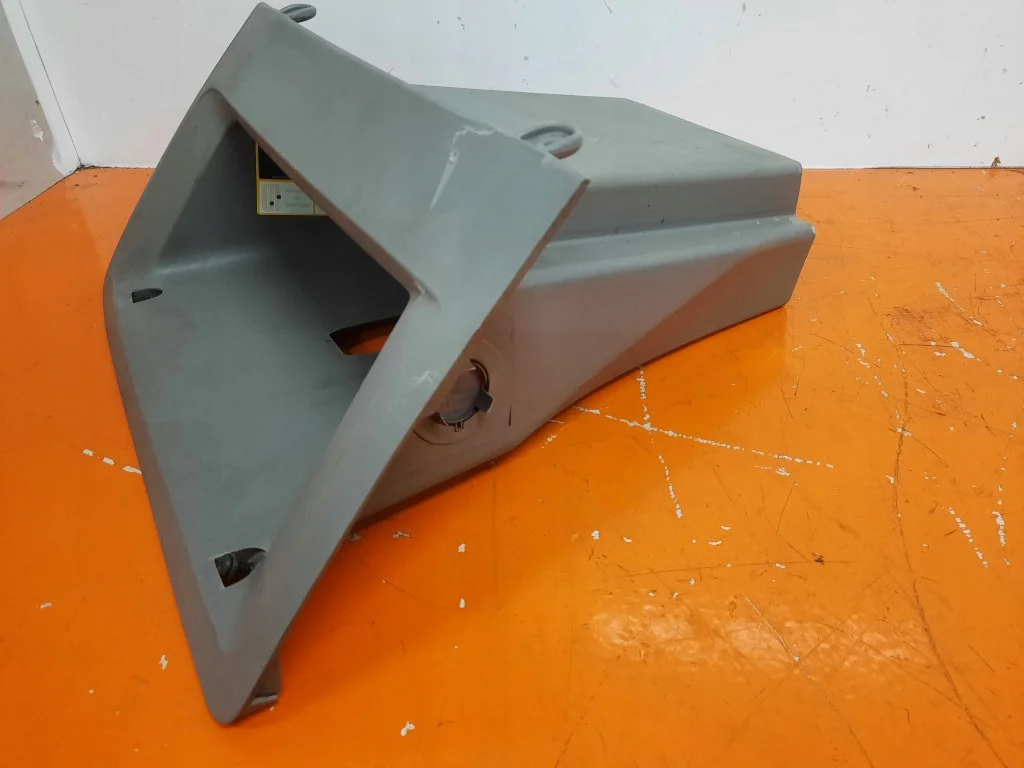 Fiat Panda II 03-11 hansikaslokero oikea image 3