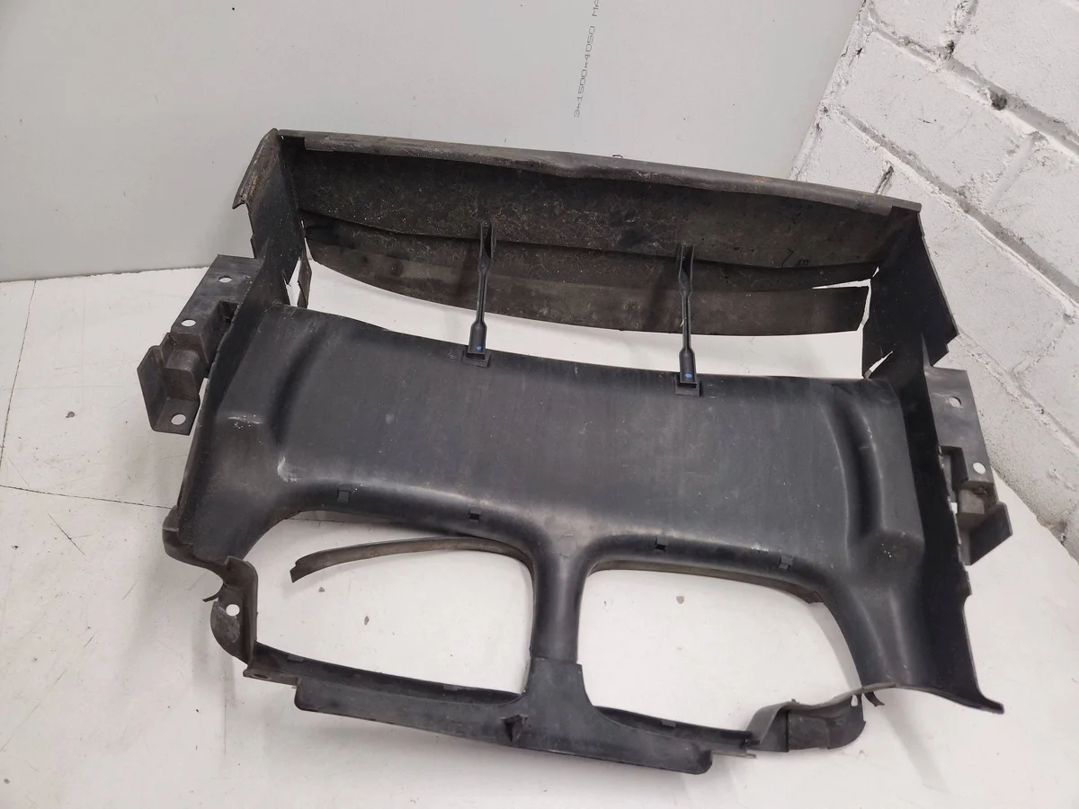Pannello anteriore BMW Serie 3 E46 51718202 image 3
