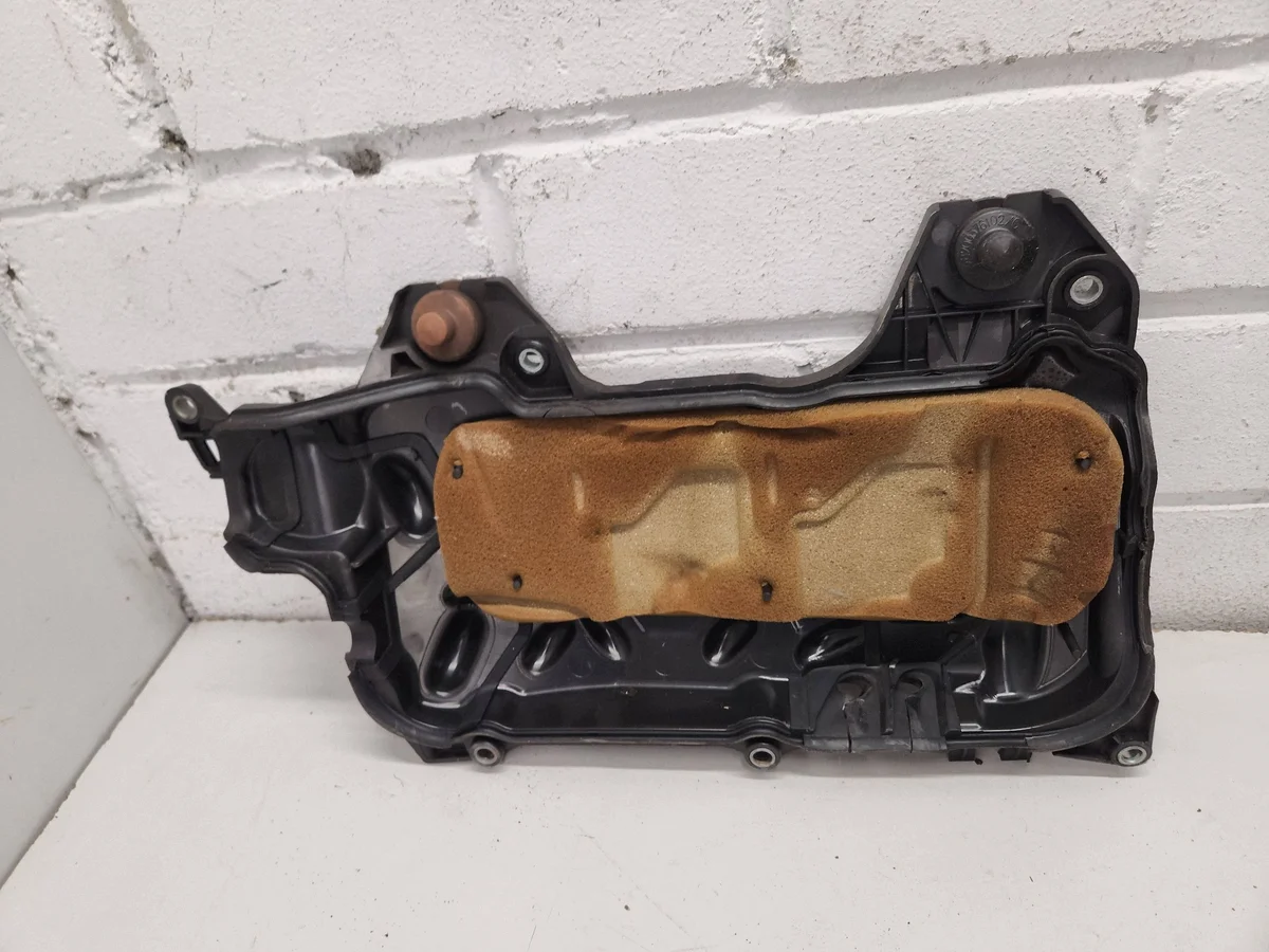 Couvre-culasse Renault Laguna III 8200376102 image 4