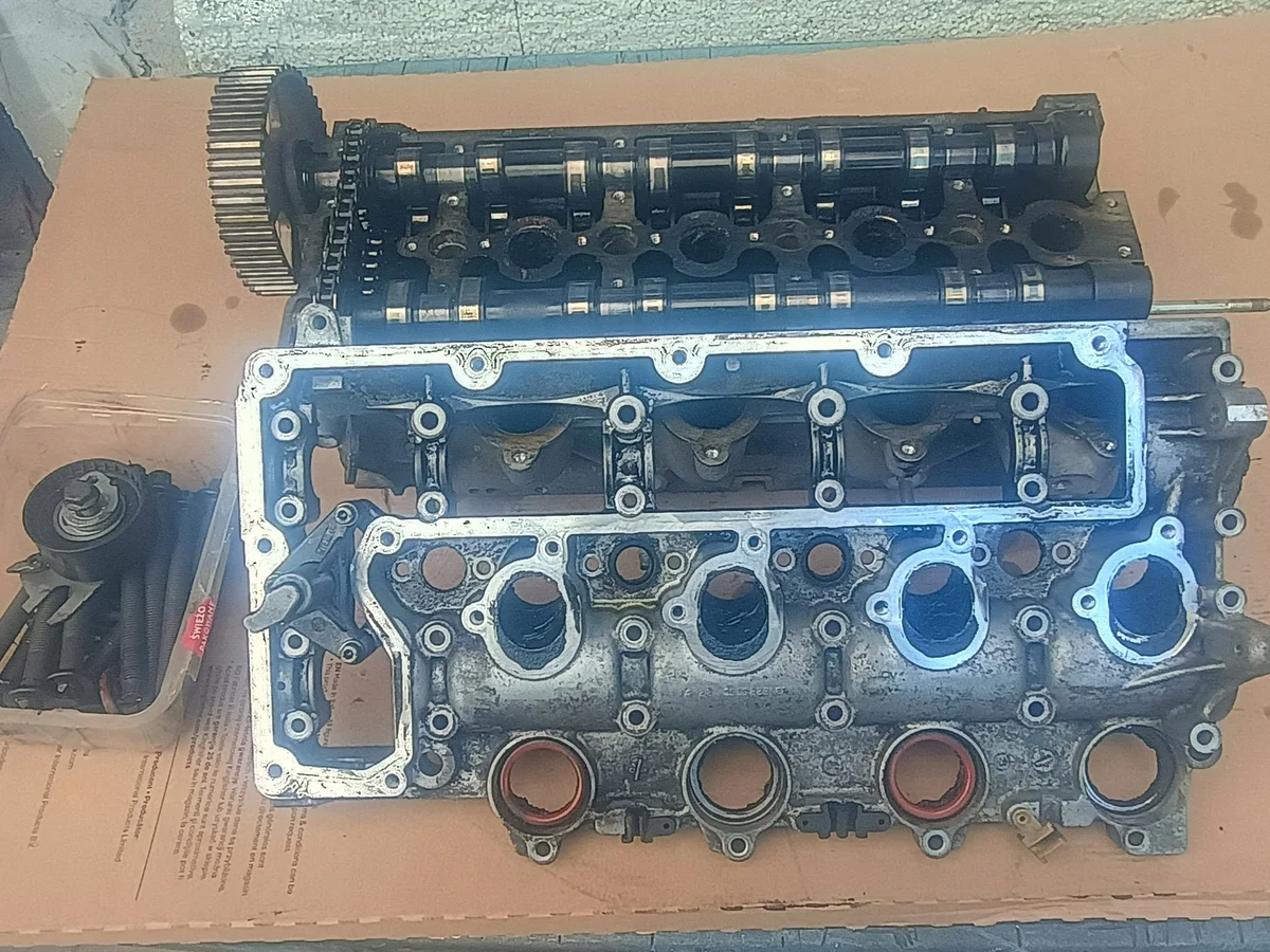 Volvo V50 2.0D 05' Zylinderkopf gebraucht
