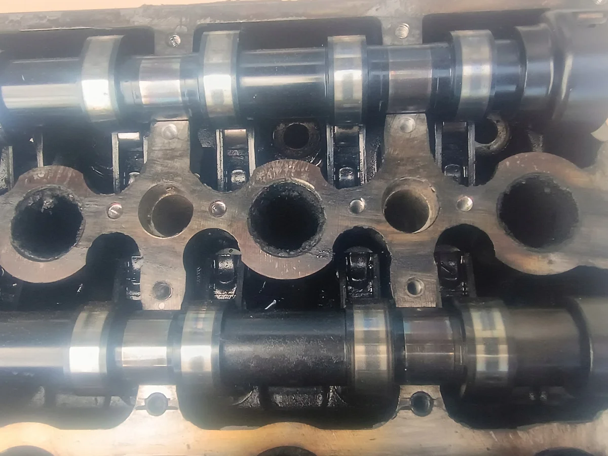 Culasse Volvo V50 2.0D 2005 - OEM image 4