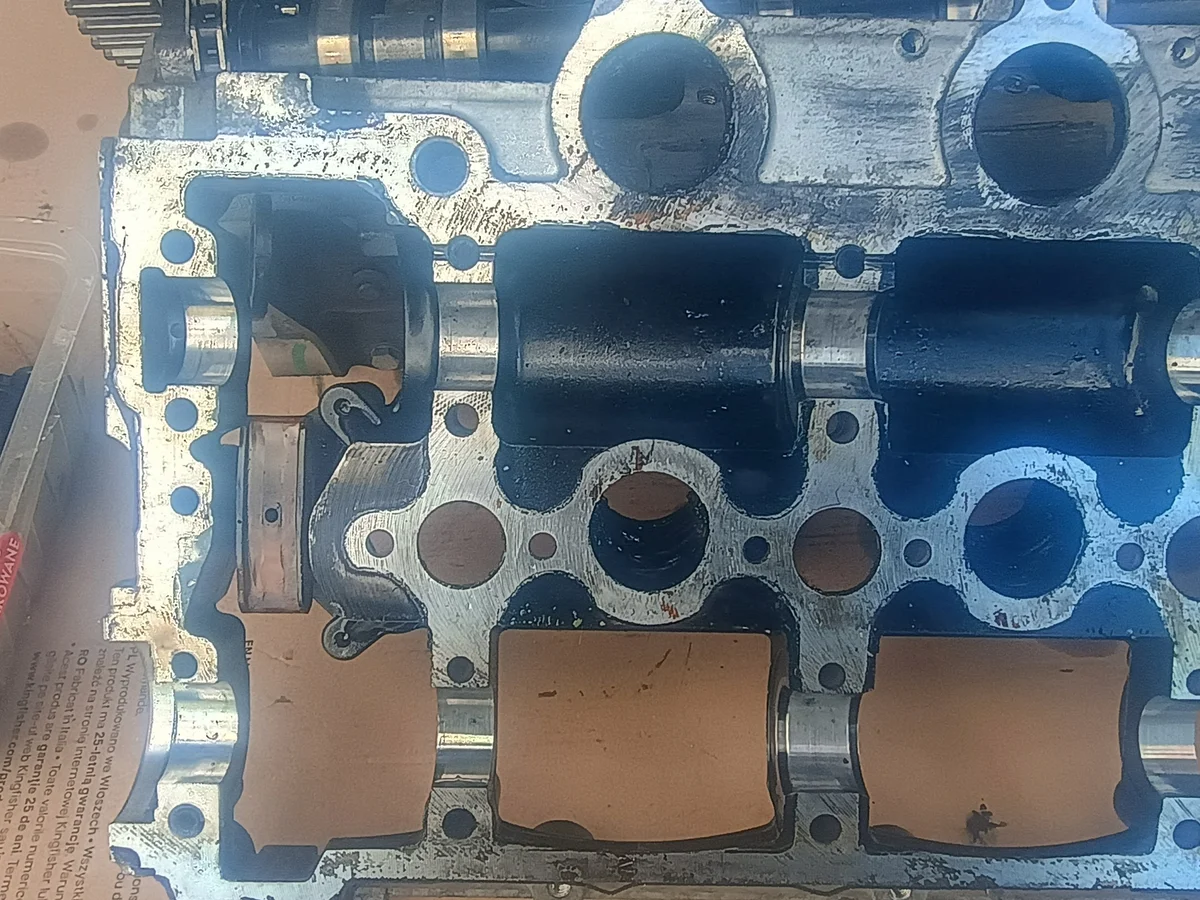 Culasse Volvo V50 2.0D 2005 - OEM image 5