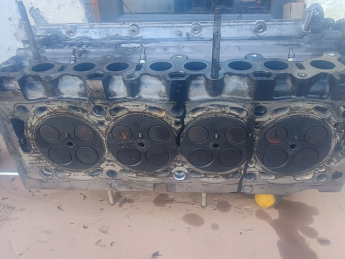 Culasse Volvo V50 2.0D 2005 - OEM image 10