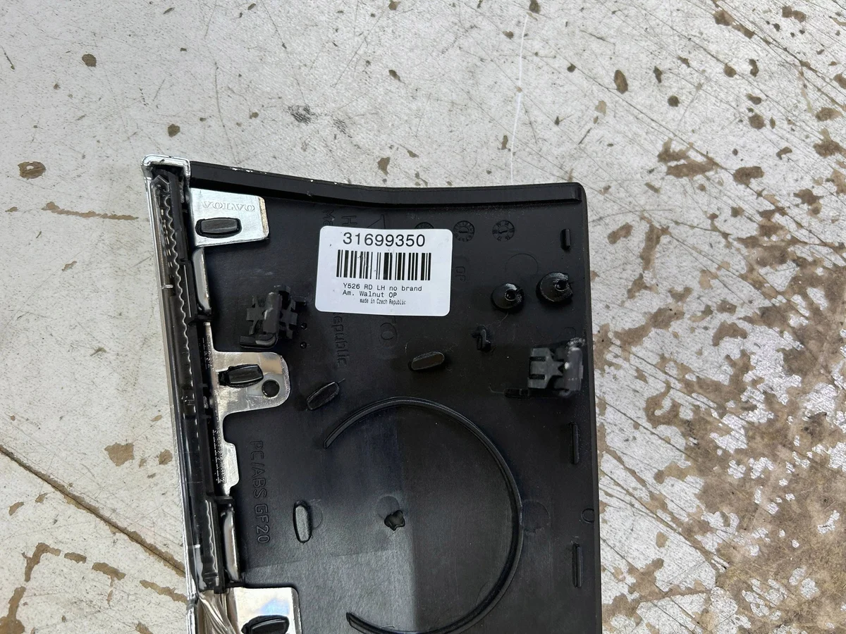Volvo XC90 Vasen takaoven paneeli 31699350 image 10