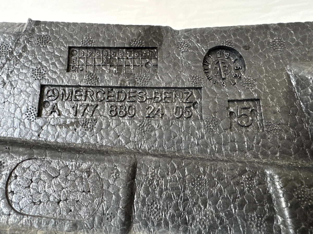 Absorbedor espuma Mercedes W177 A1778802405 image 3