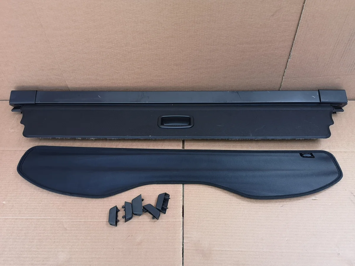Ford Mondeo MK5 14- Tampa de Porta-Malas Usada