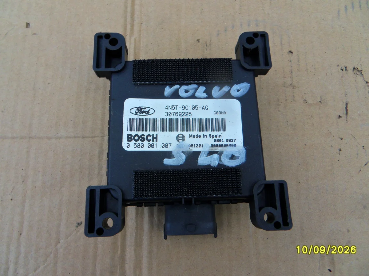 Volvo S40 Steuergerät Kraftstoffpumpe 4N5T-9C105-AG