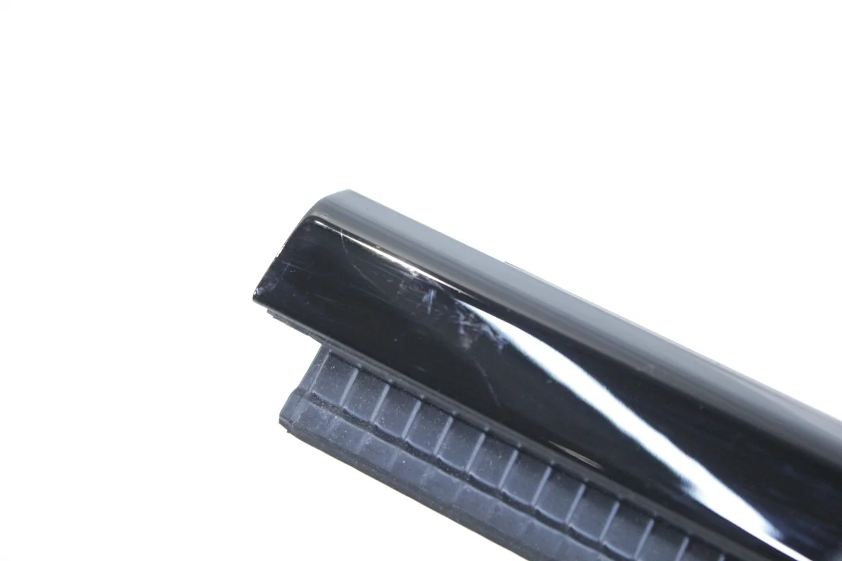List G26 i4 Shadowline Pianoblack Vänster Fram image 3