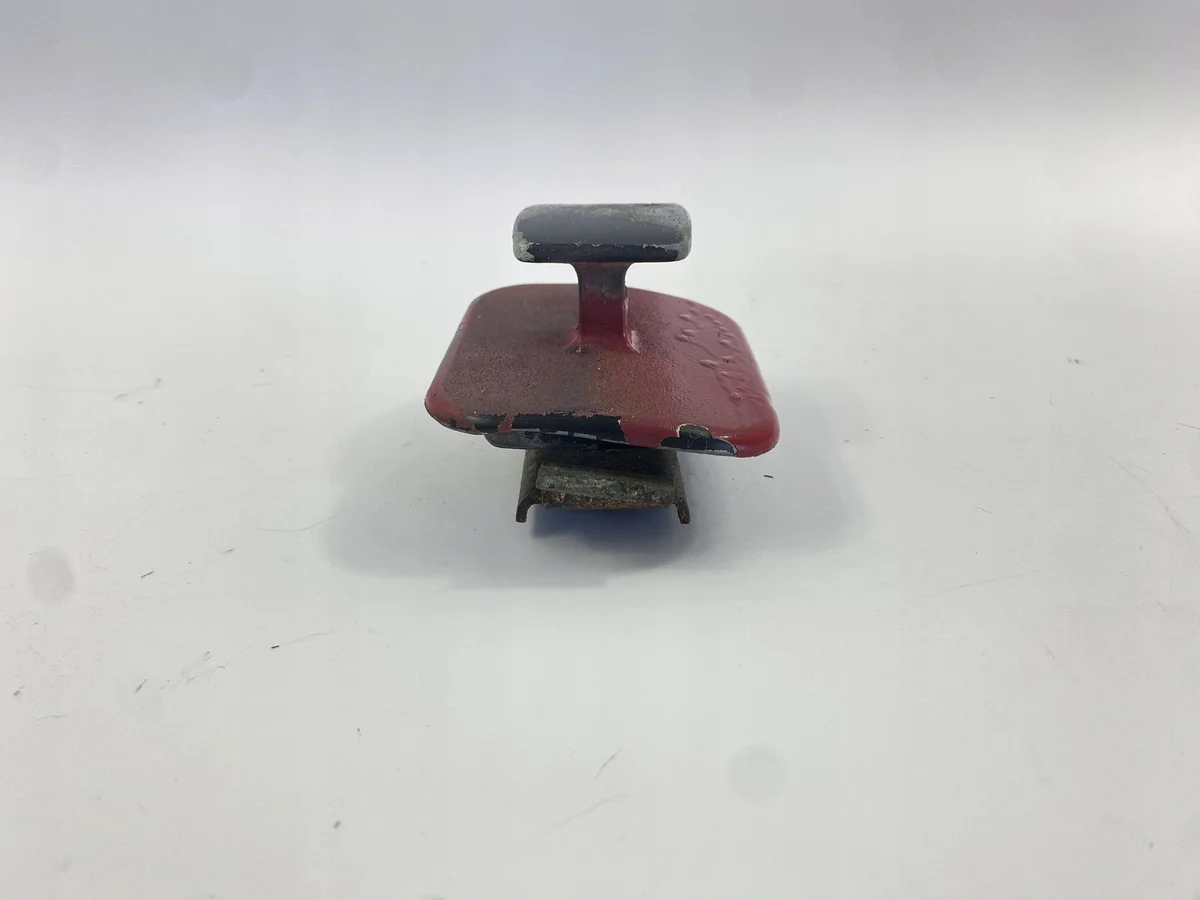 Halterung Stoßstange Vorne Rechts Mercedes R107 image 4