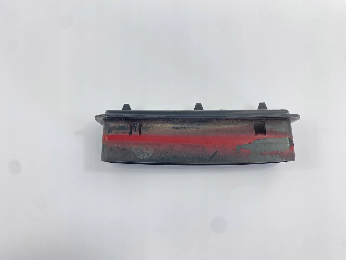 Grille ventilation coffre Mercedes R107 SL