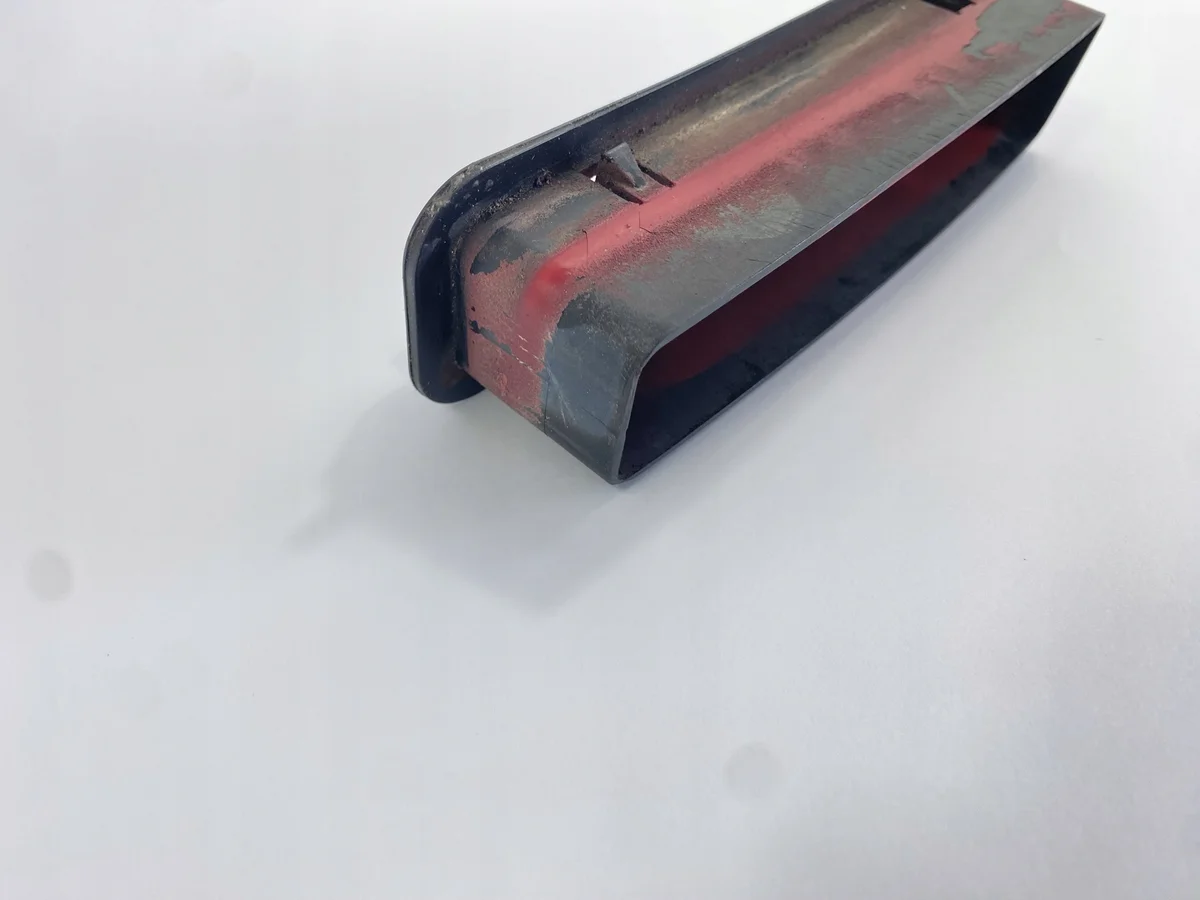 Lüftungsgitter Kofferraum Mercedes R107 SL image 5