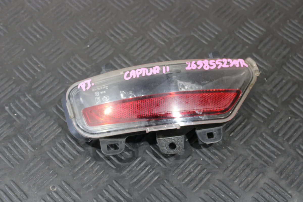 Luz parachoques trasero derecho Renault Captur II