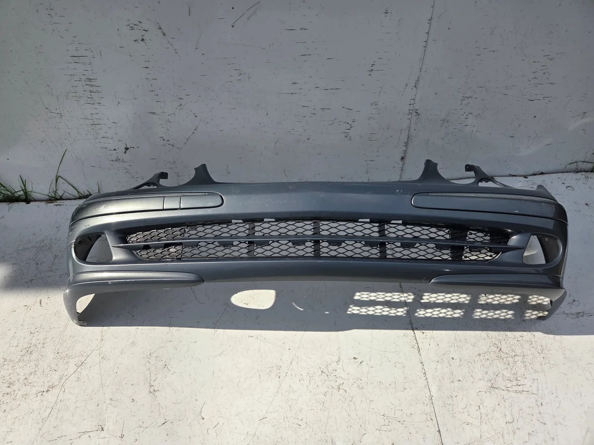 Pare-chocs avant Mercedes Classe E W211 Avangarde
