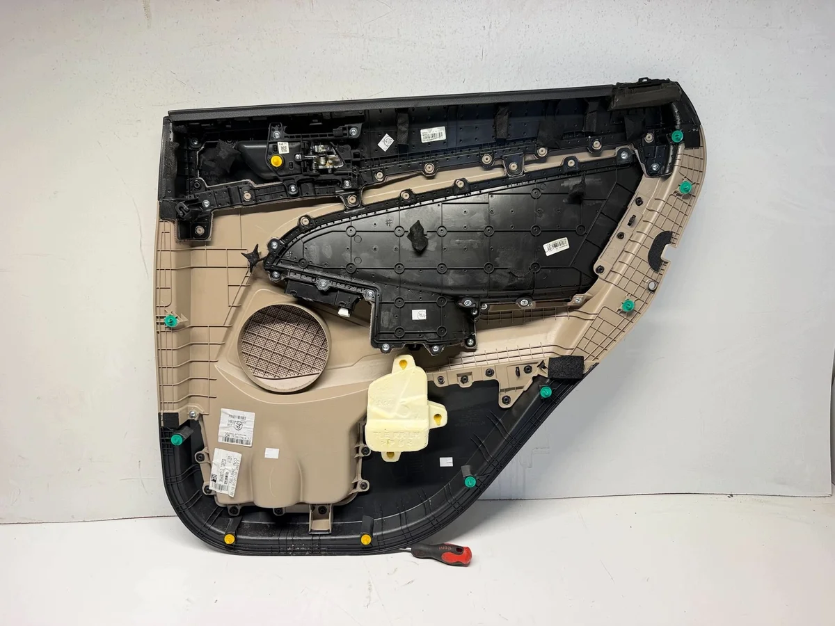 Bouton de porte arrière gauche Hyundai Tucson II image 5
