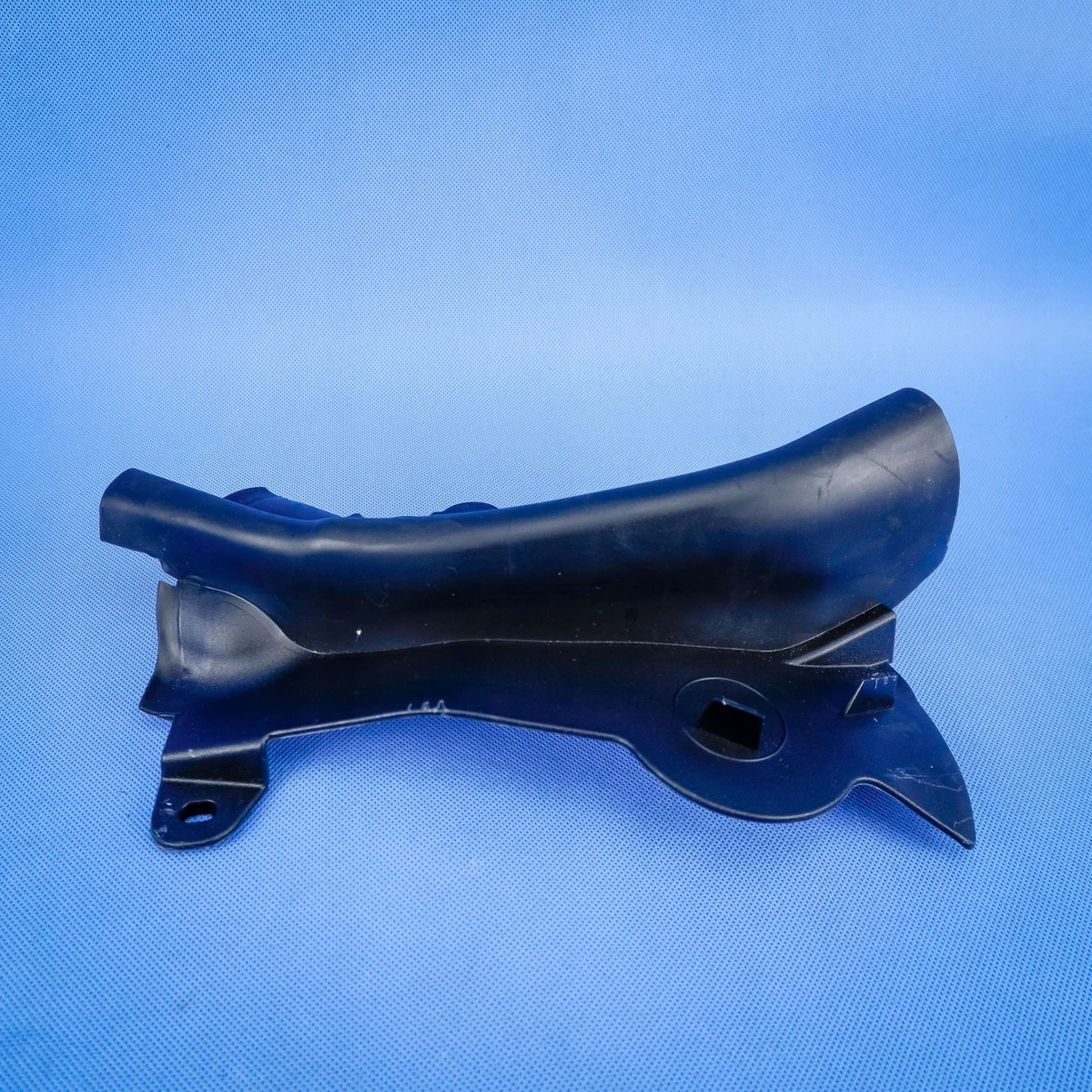 Guarnizione cofano BMW 5 G30 dx 51767349602