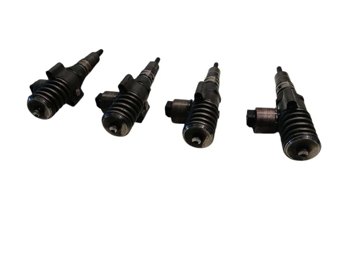 Einspritzdüse Audi A4 B7 2.0 TDI gebraucht image 5