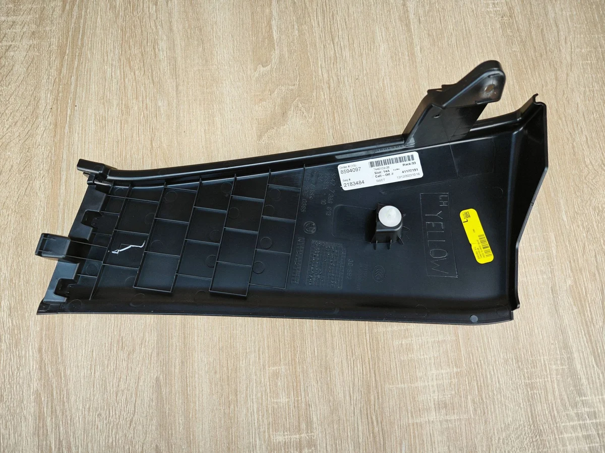 BMW X3 (G01, F97) lukon suojus 7396613 image 3